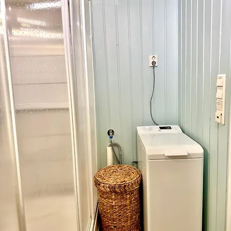Appartement Vikja-A Cozy Little Apartment Near Lake Jolster And The Mountains Vassenden